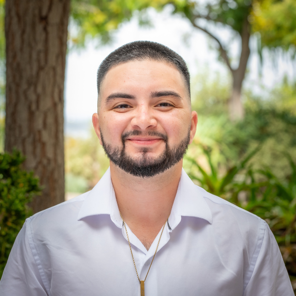 Elliott Ramirez photo